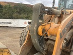 Chassis with Tilt Linkage