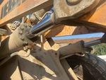 Hydraulics with Bucket Tilt Cylinders