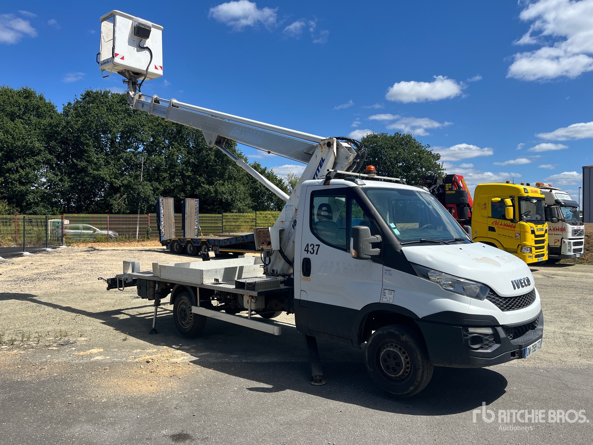 2015 Iveco DAILY 3C13