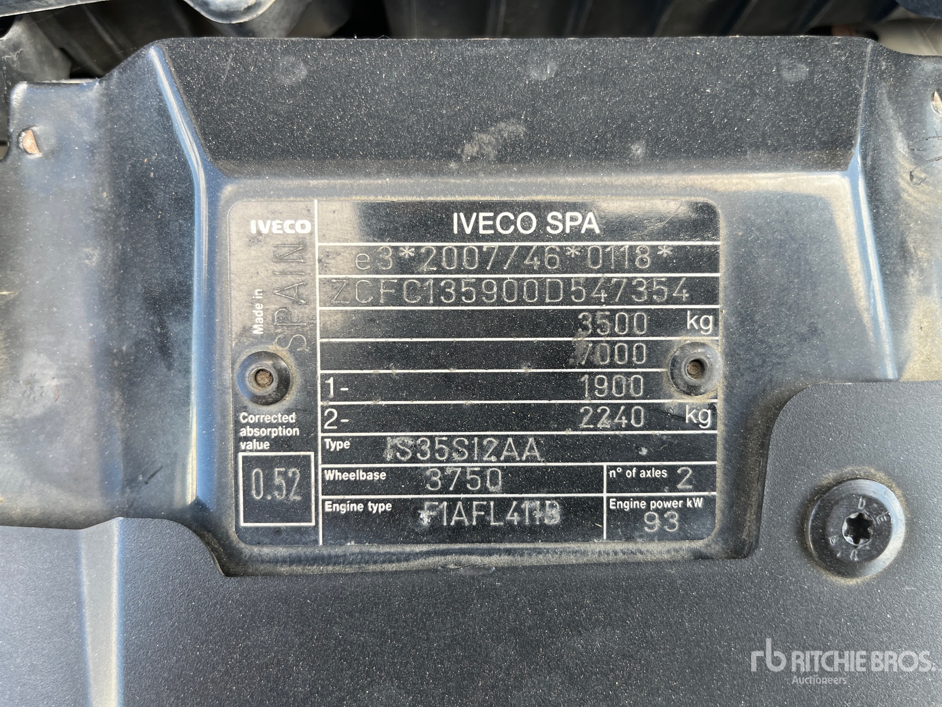 2015 Iveco DAILY 3C13