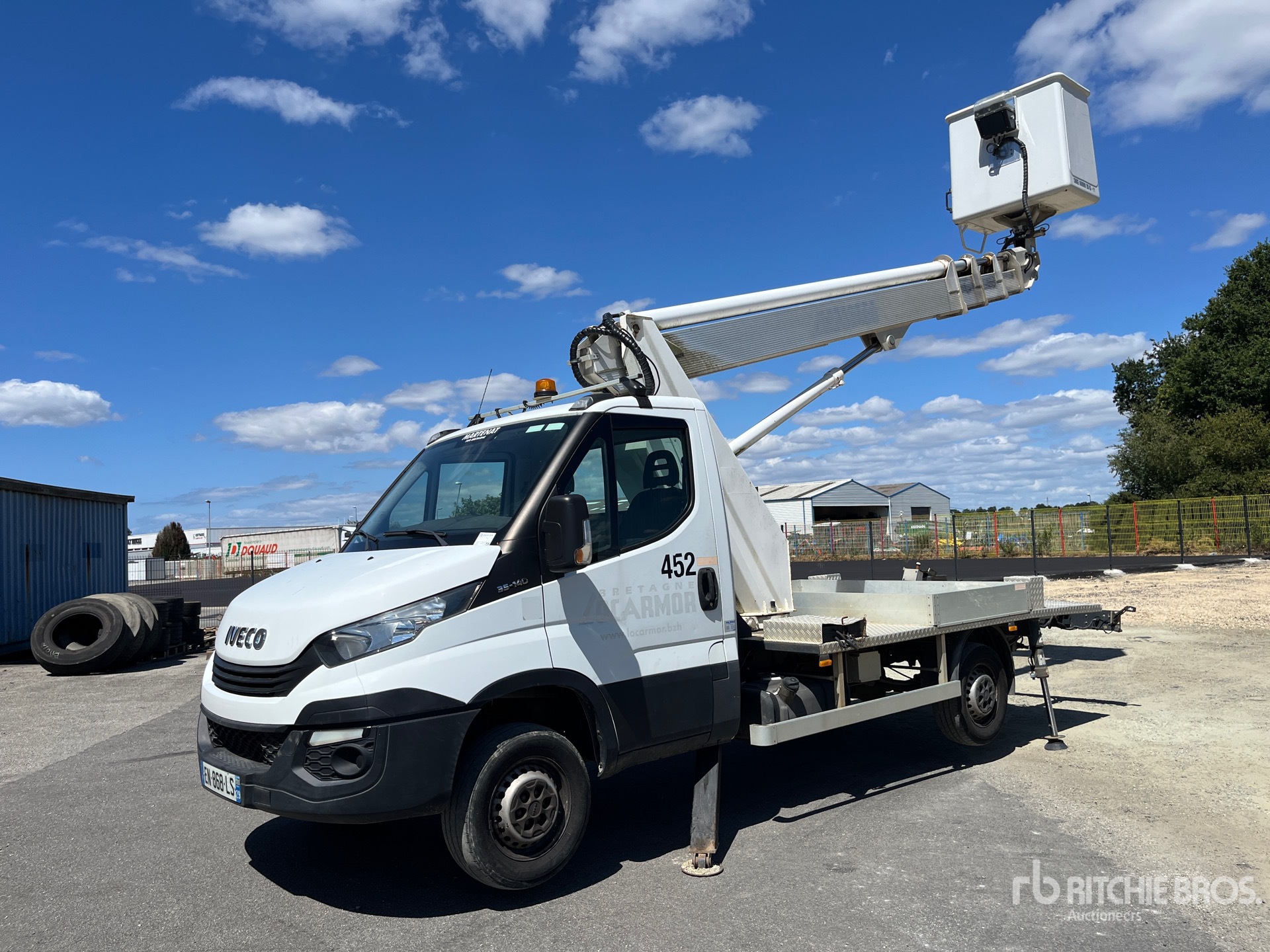 2017 Iveco DAILY 3C14
