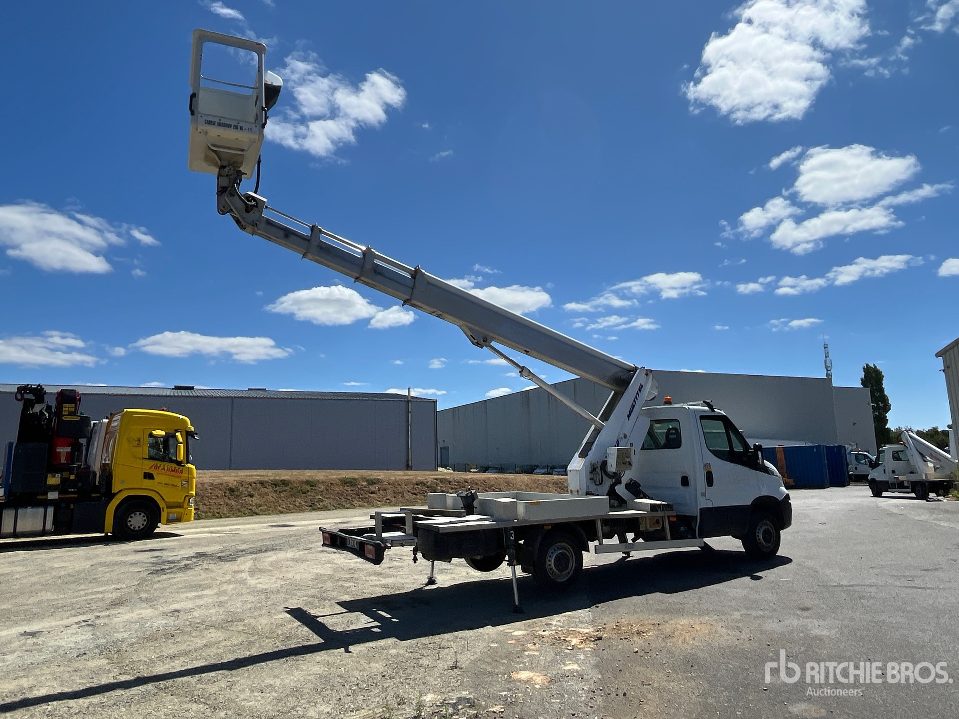 2017 Iveco DAILY 3C14