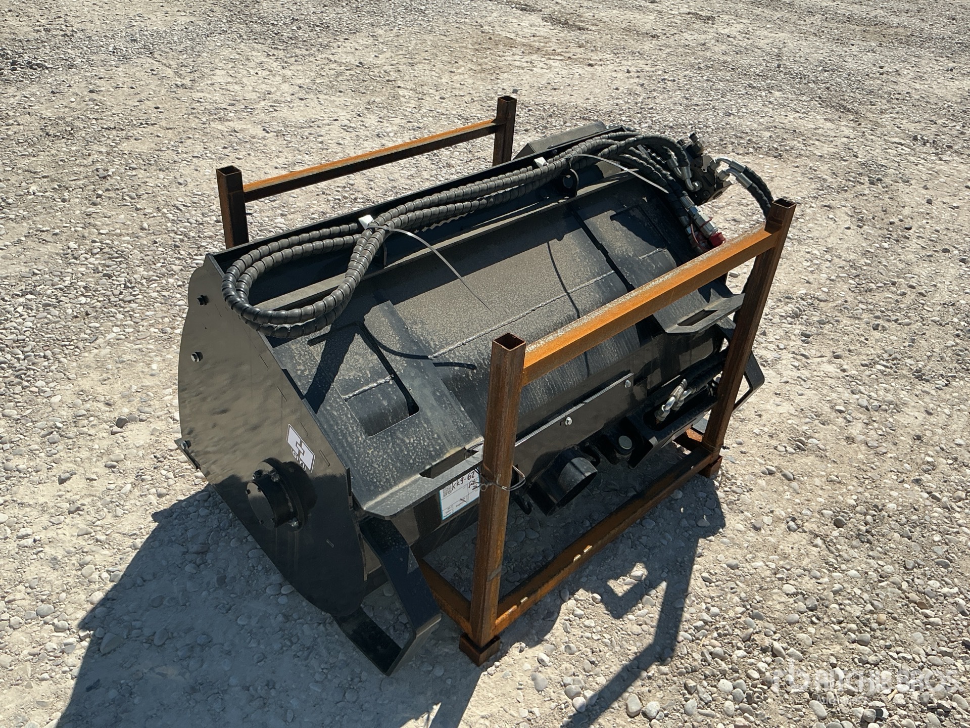 2025 GIYI MB27