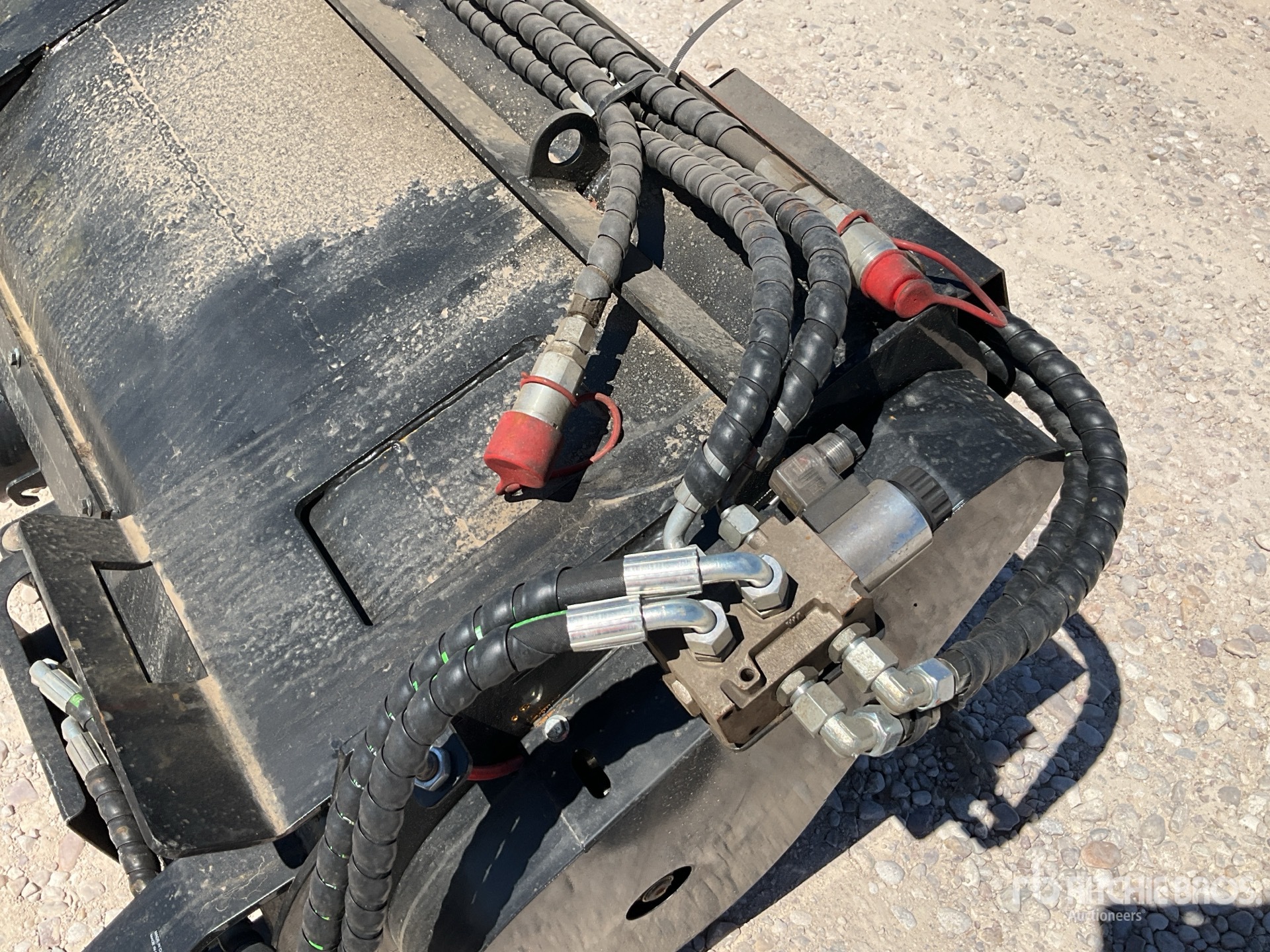 2025 GIYI MB27