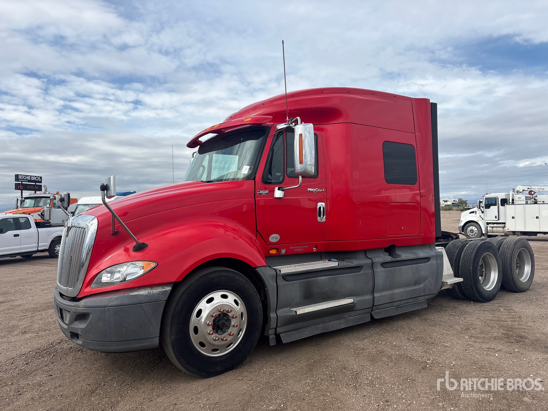 2014 International LF687