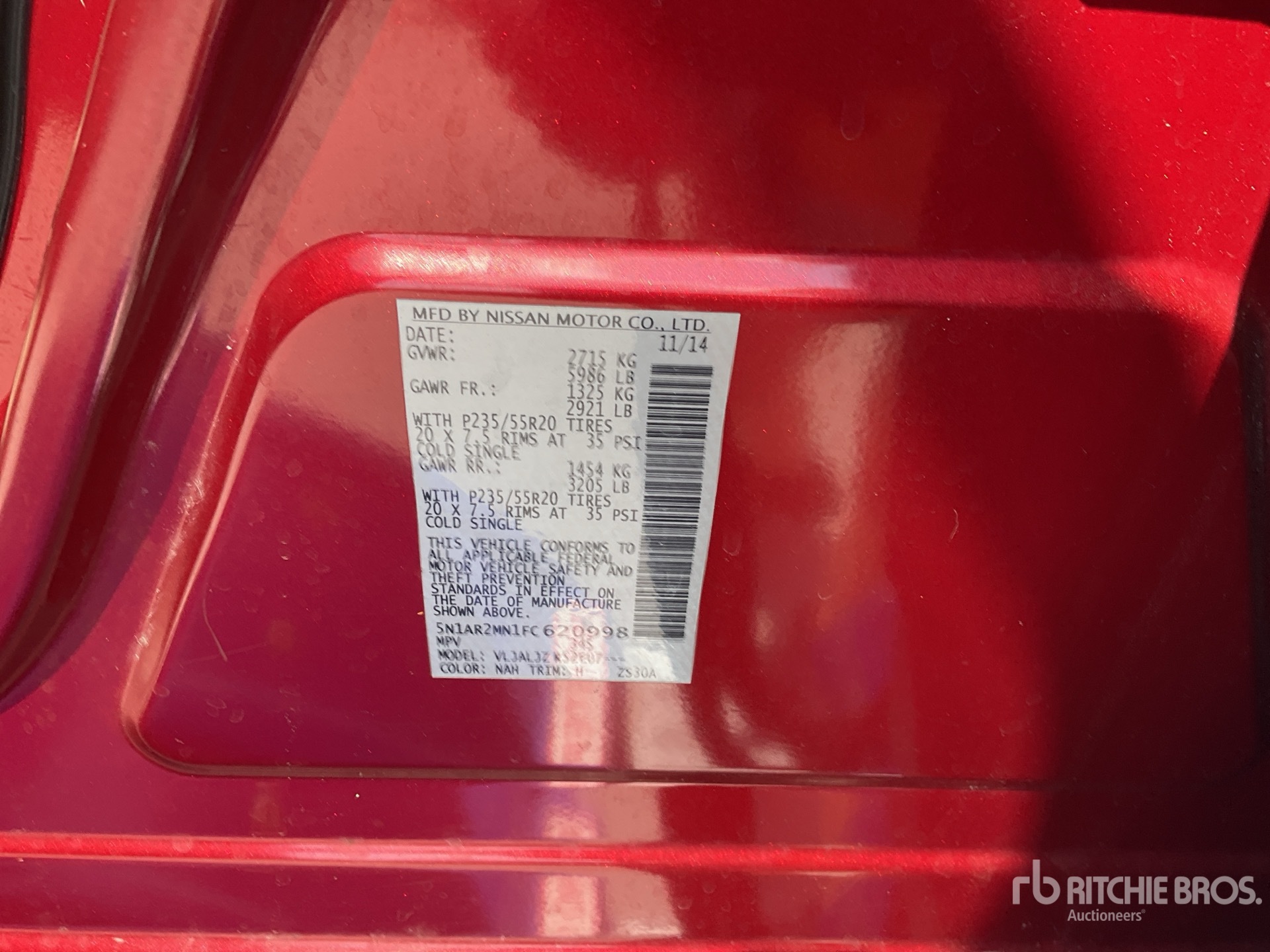 Photo of a 2015 Nissan PATHFINDER