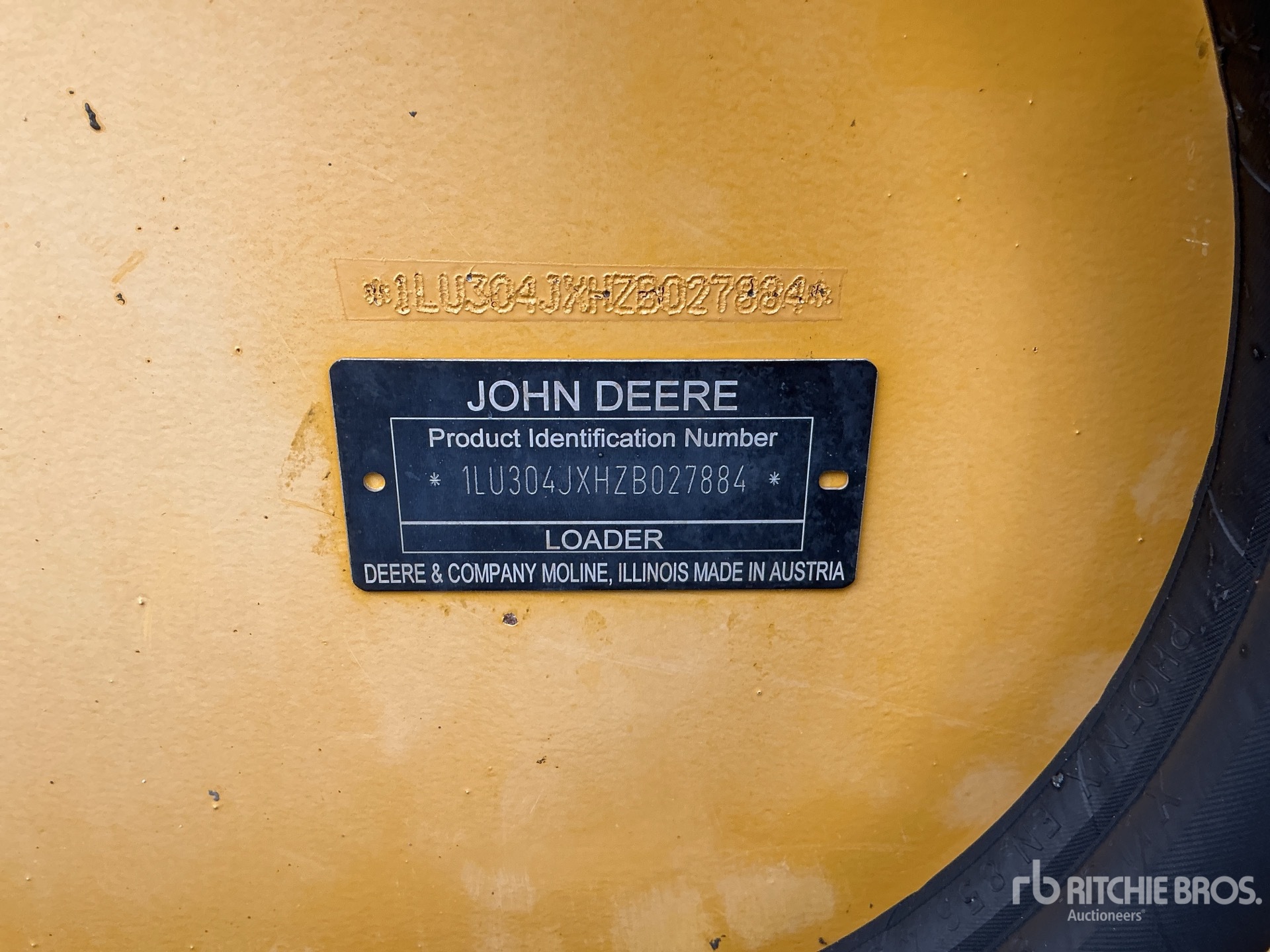 2011 John Deere 304J