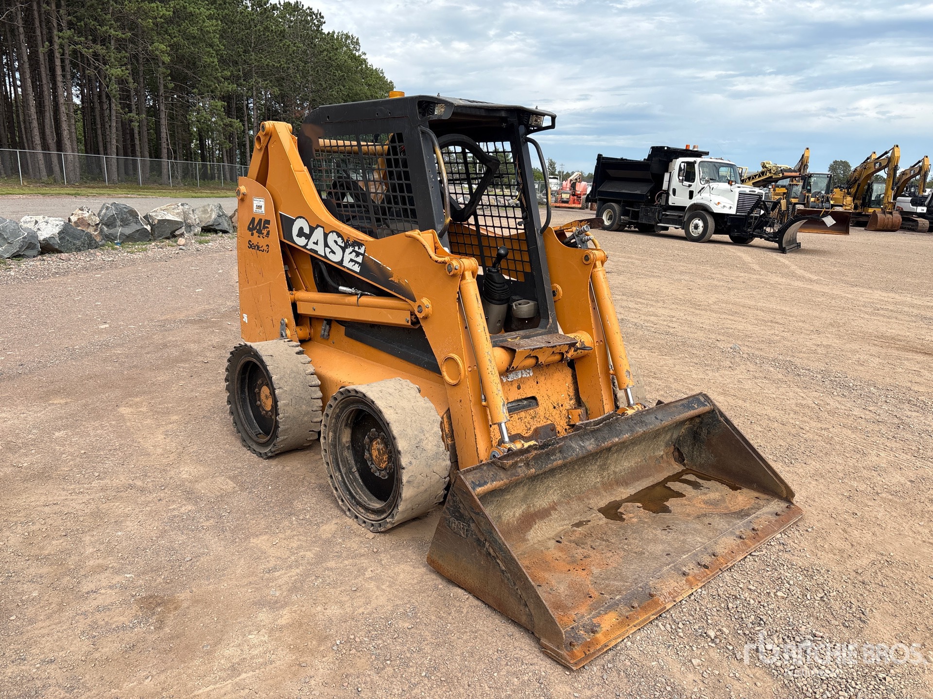 2008 Case 445