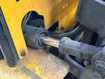 Hydraulics with Mast Tilt Cylinders