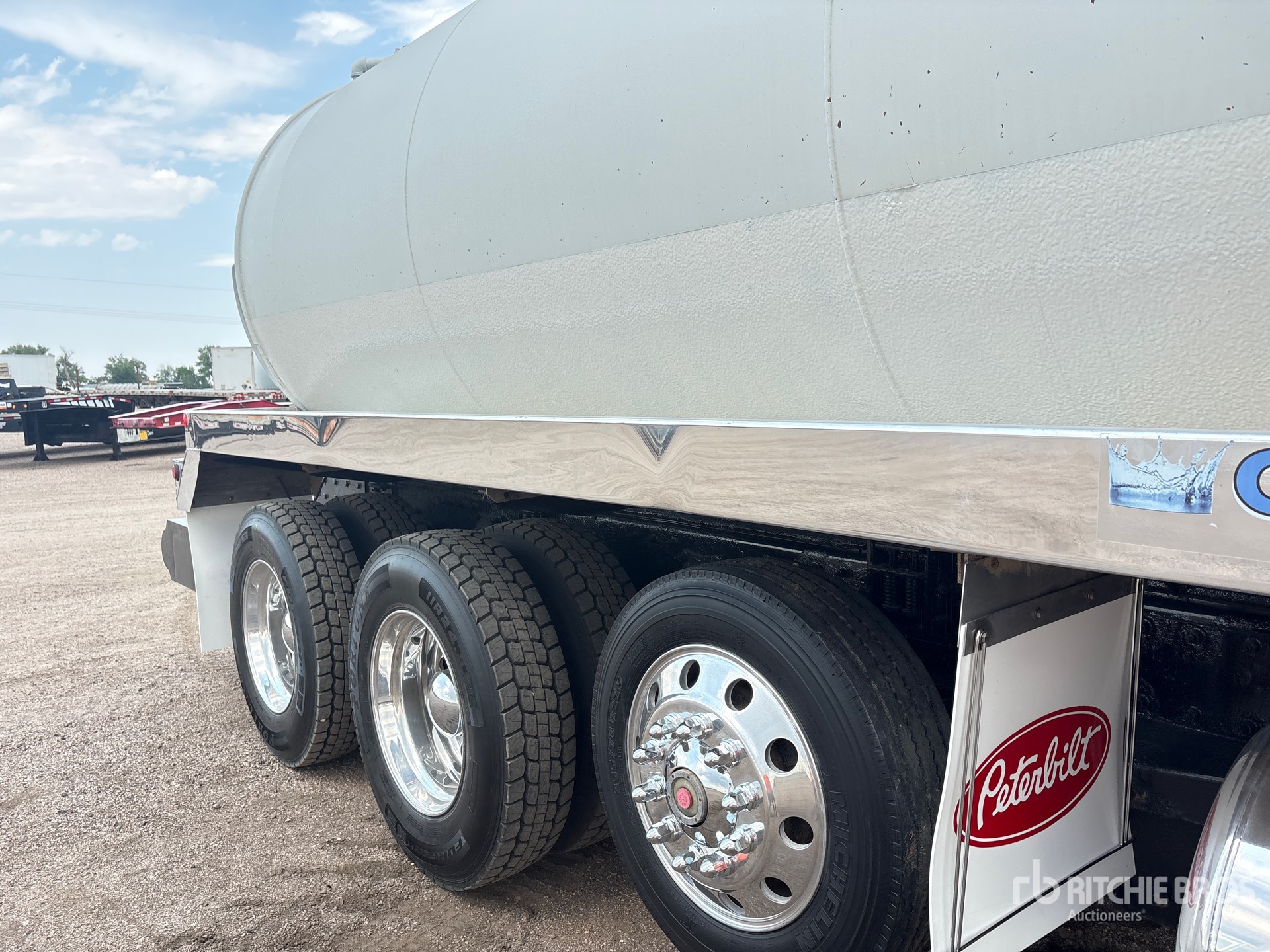 2013 Peterbilt 567
