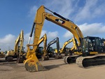 v2 Chassis - Excavator with