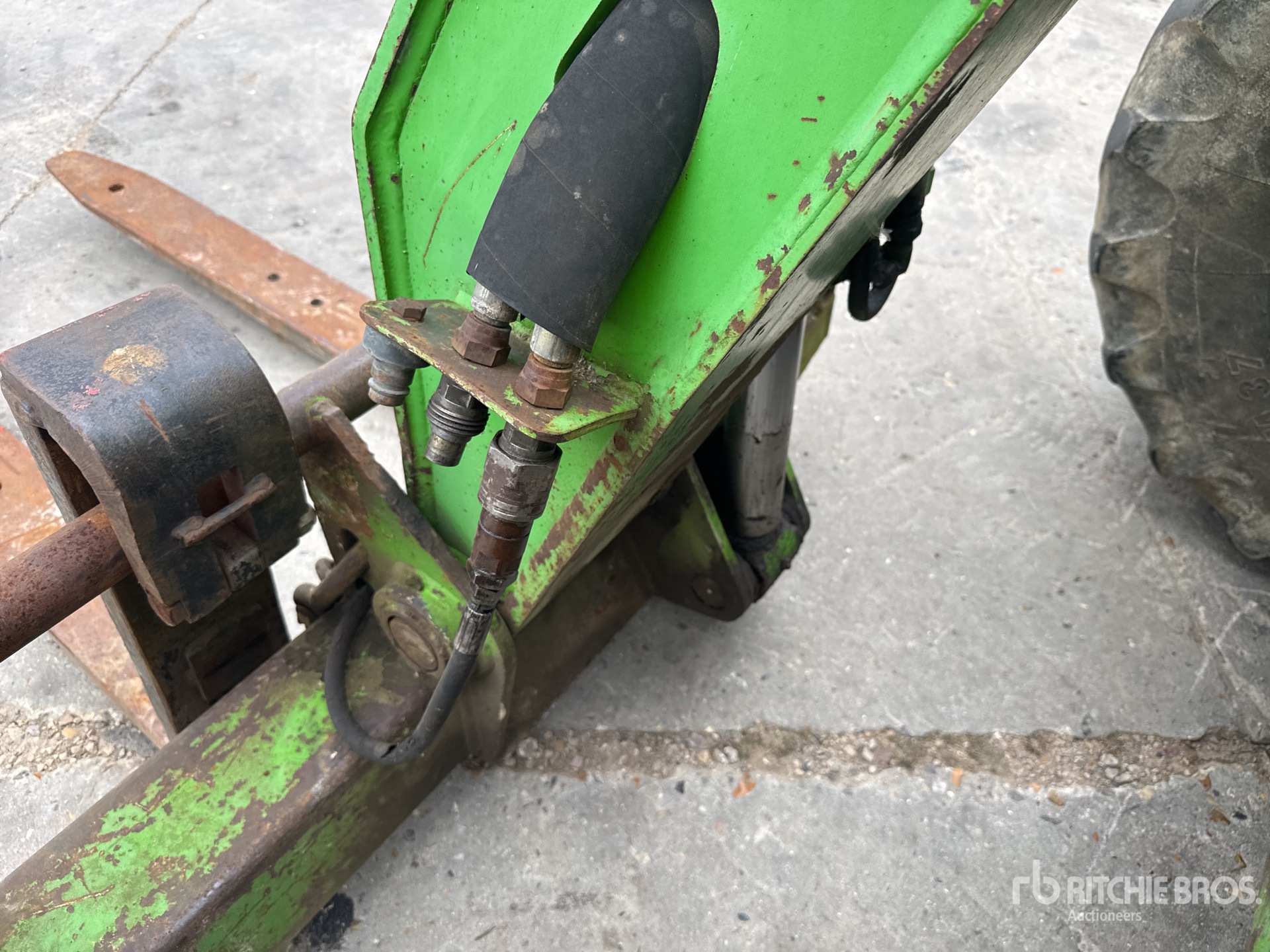 1993 Merlo P30.7