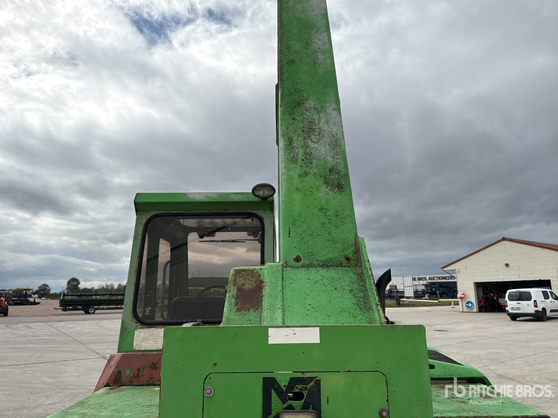 1993 Merlo P30.7