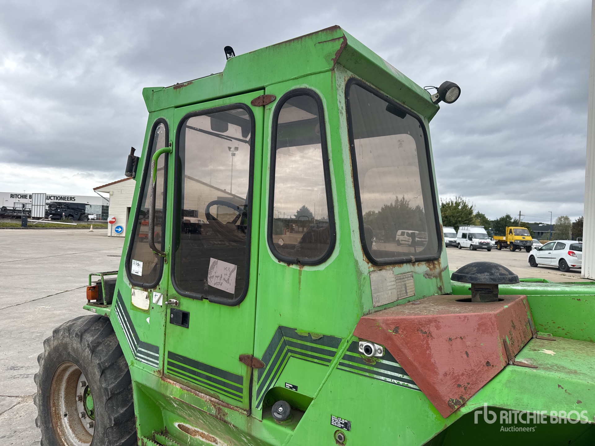 1993 Merlo P30.7