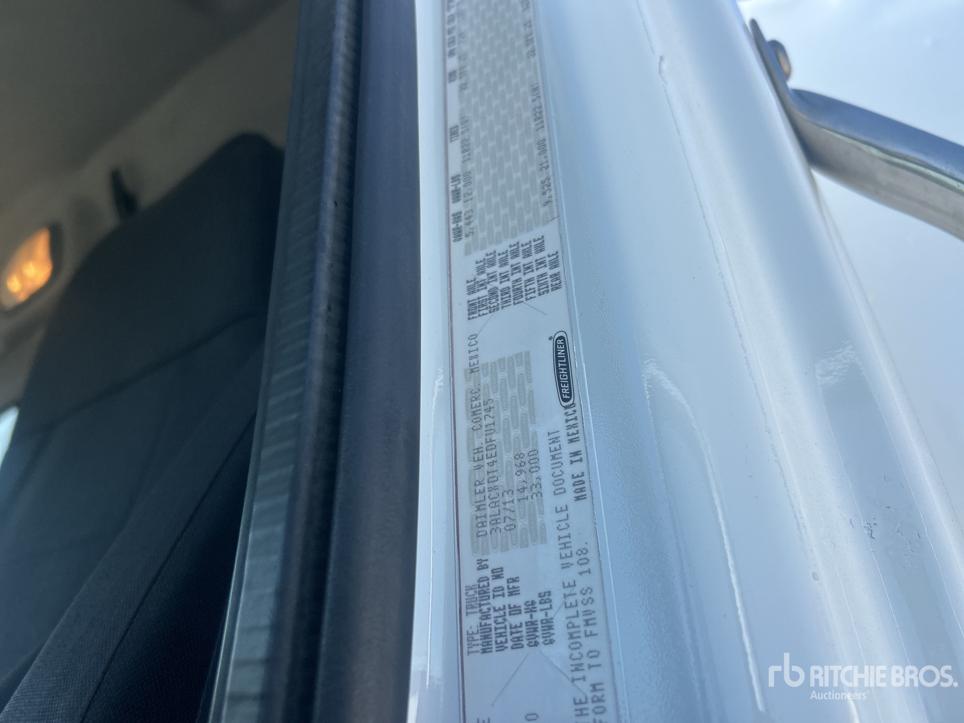 2014 Freightliner M2 106