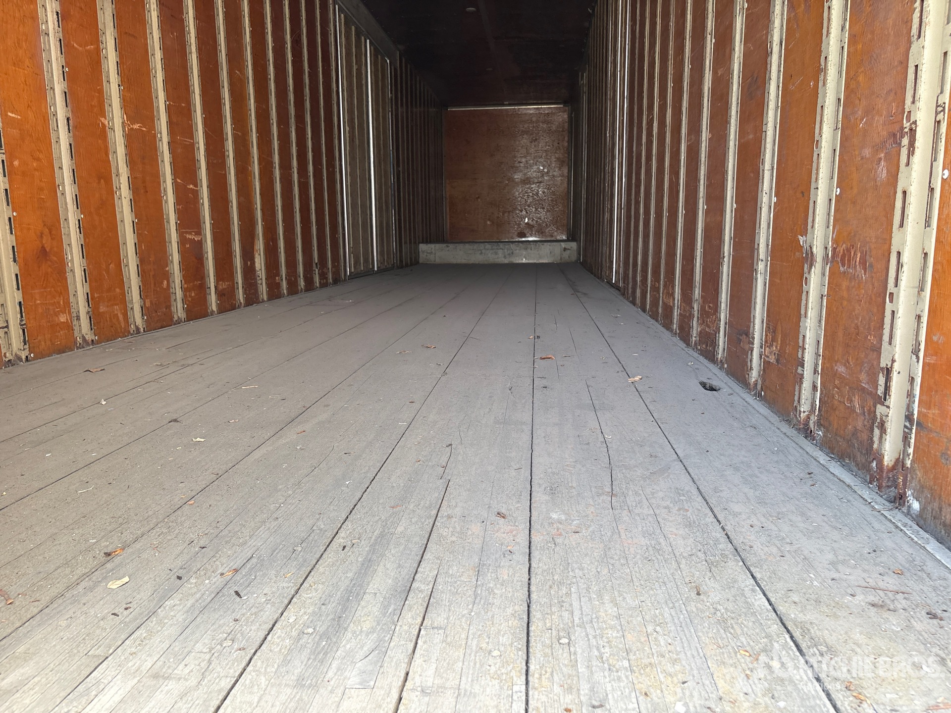 1984 Dorsey 51 ft x 102 in T/A