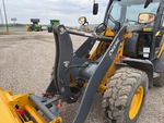 Chassis with Tilt Linkage