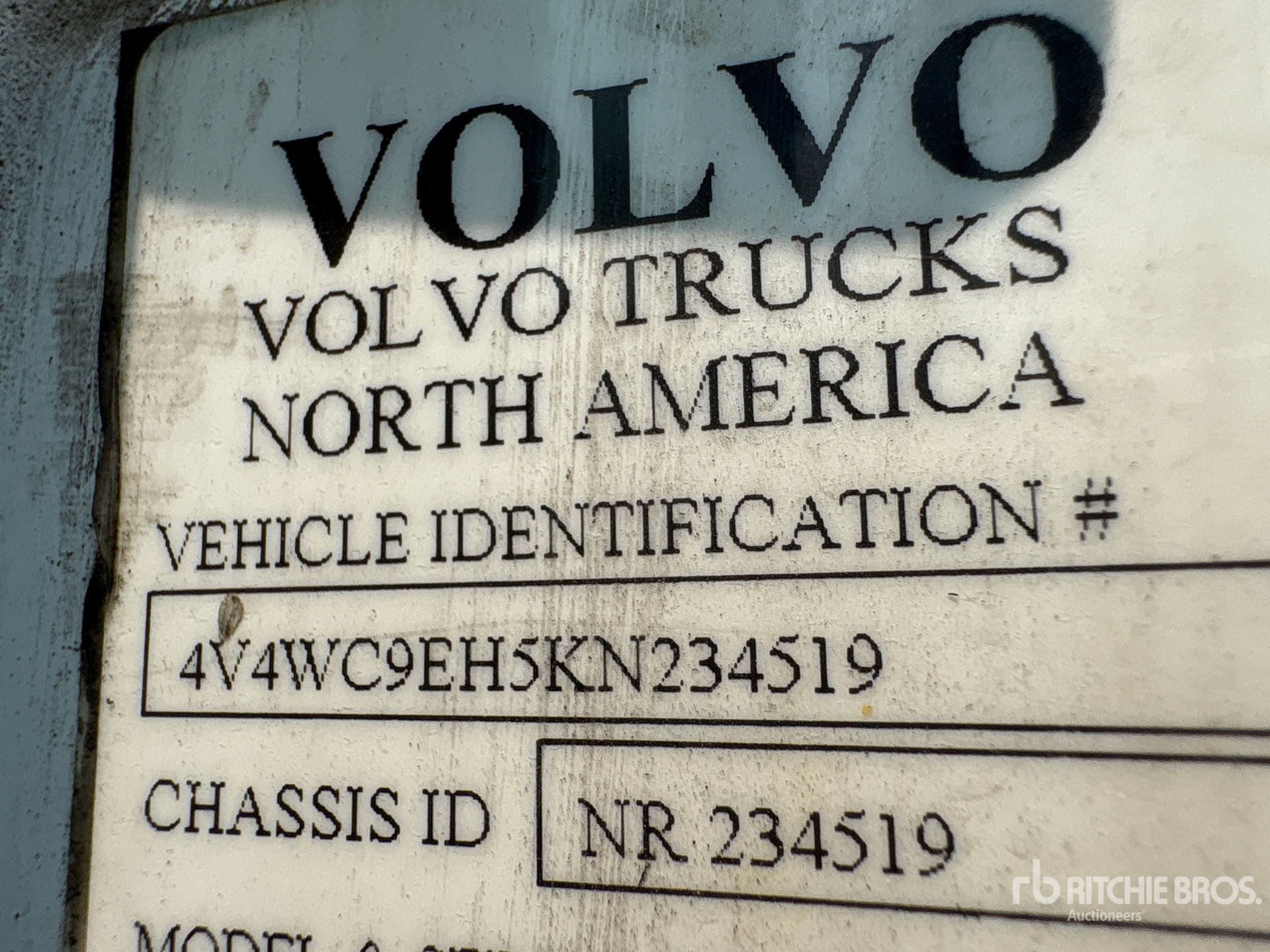 2019 Volvo VNR