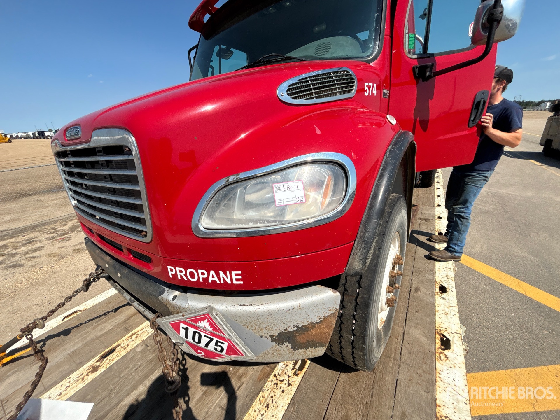 2014 Freightliner M2 106
