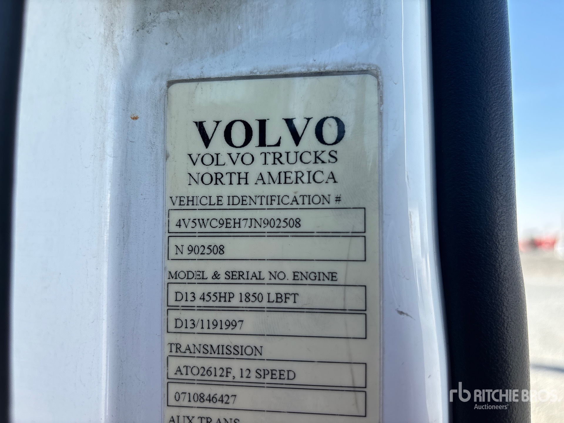 2018 Volvo VNR