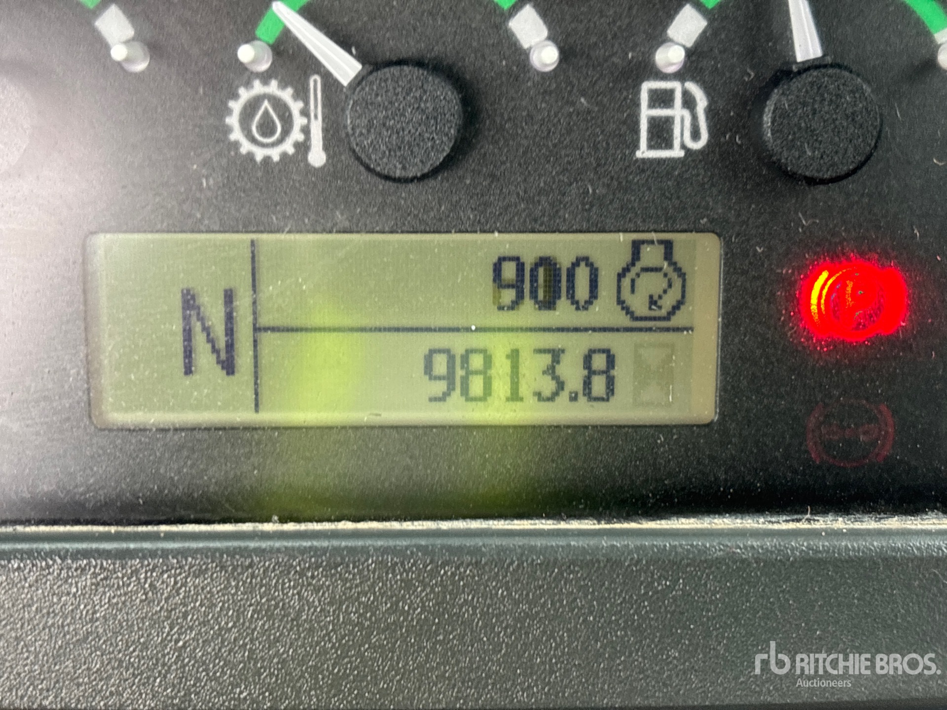 2019 John Deere 710L