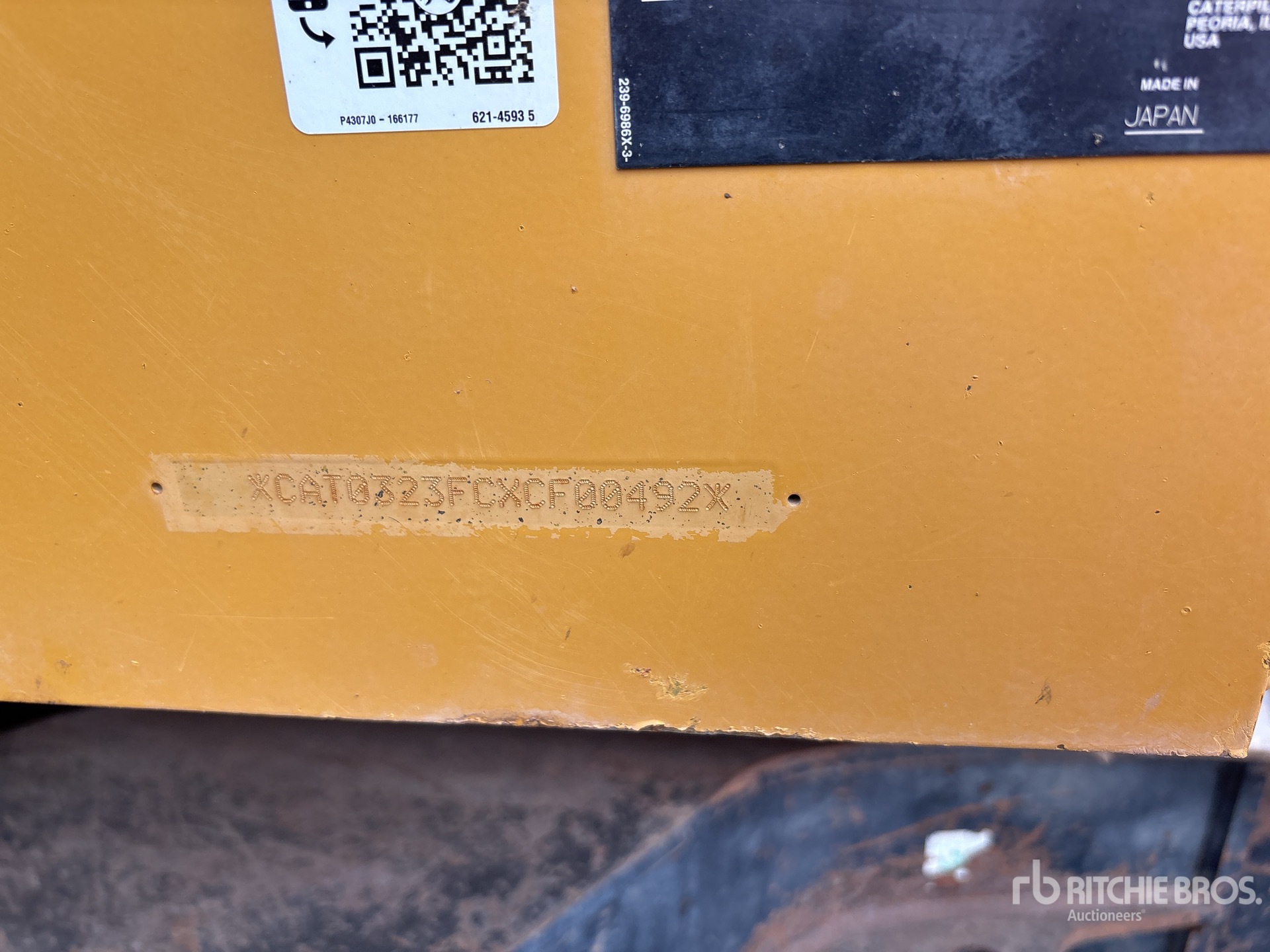 2015 Caterpillar 323F L