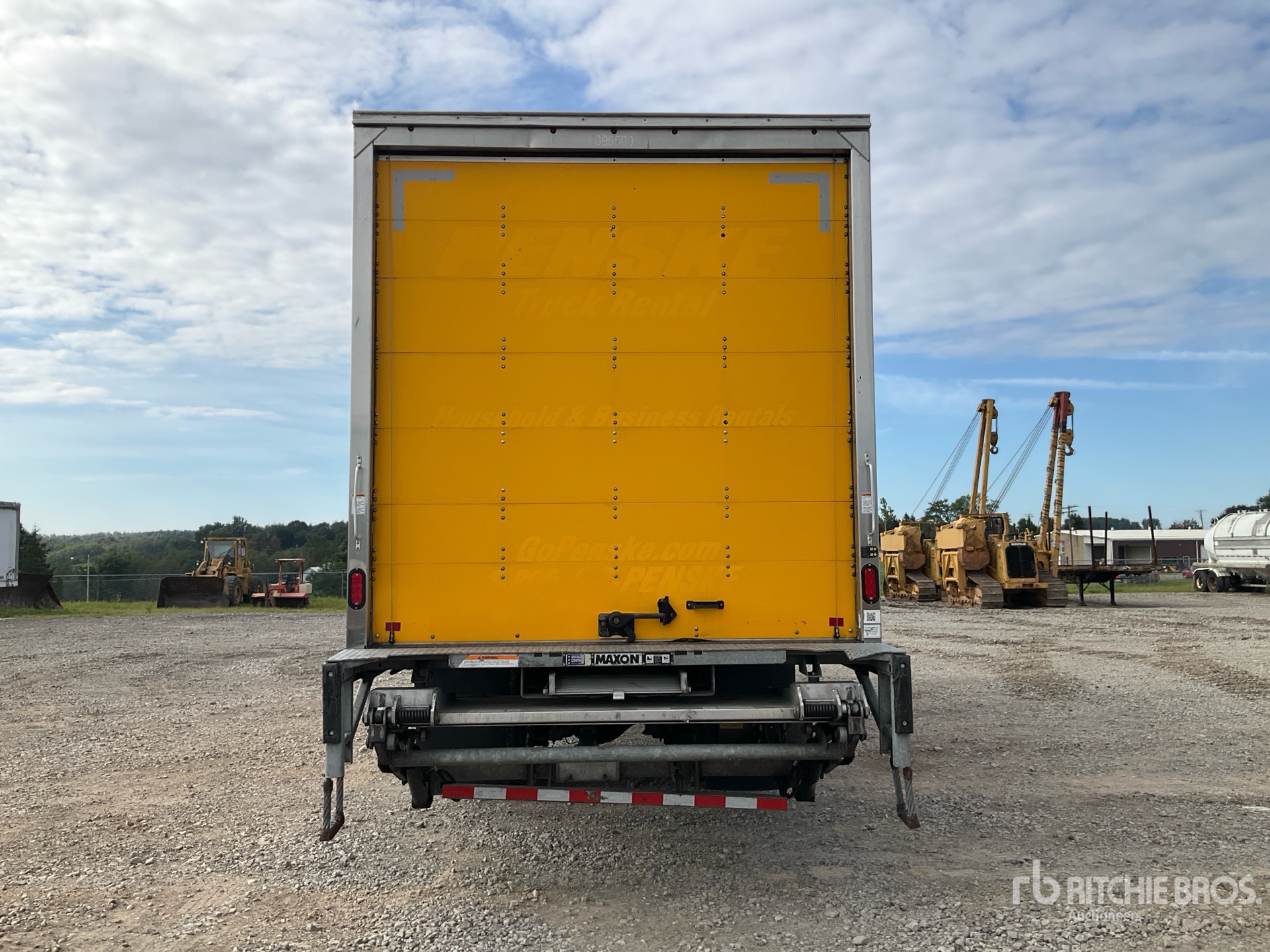 2022 Freightliner M2 106