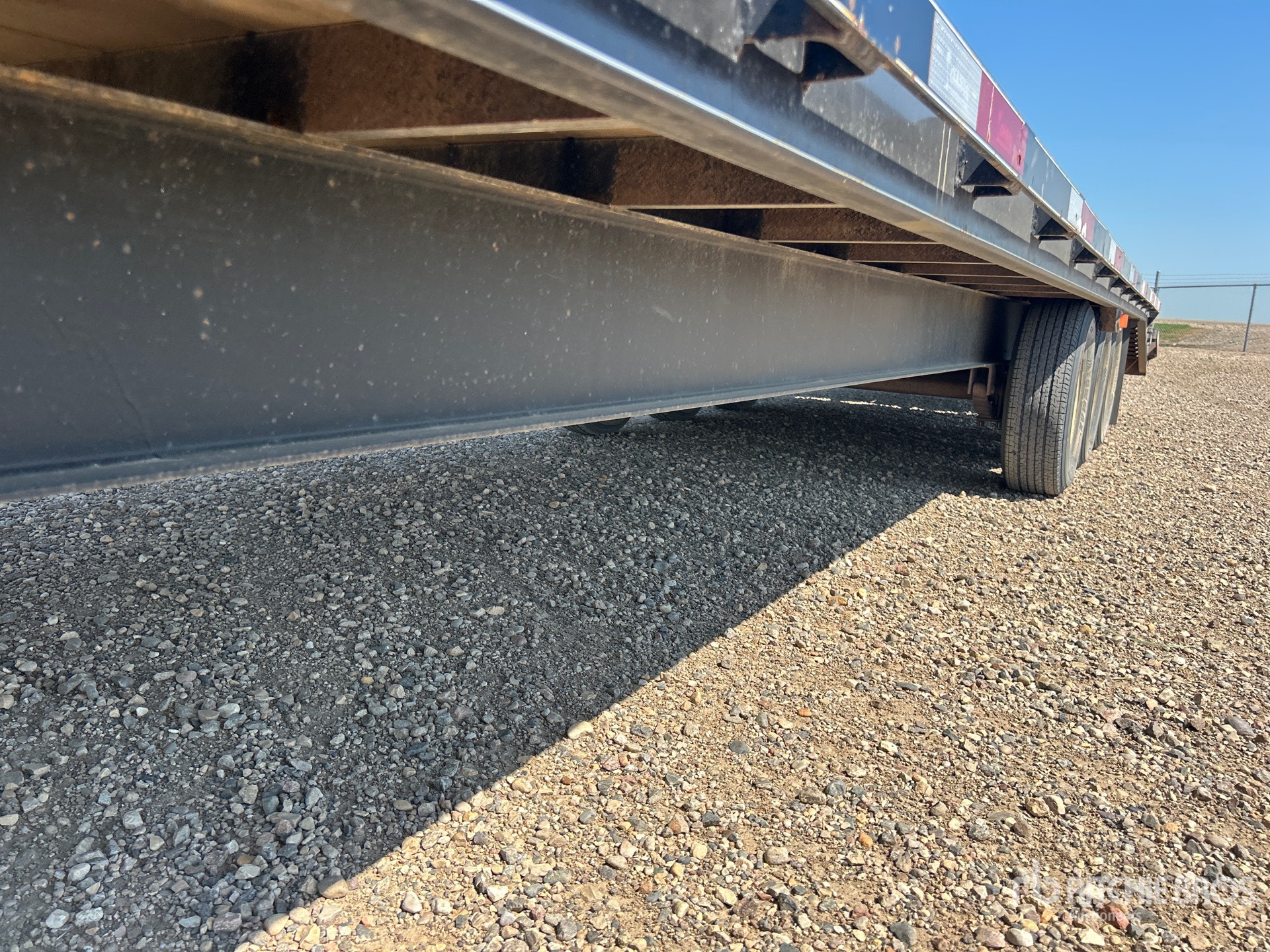2021 Oasis 30 FT TRI/A
