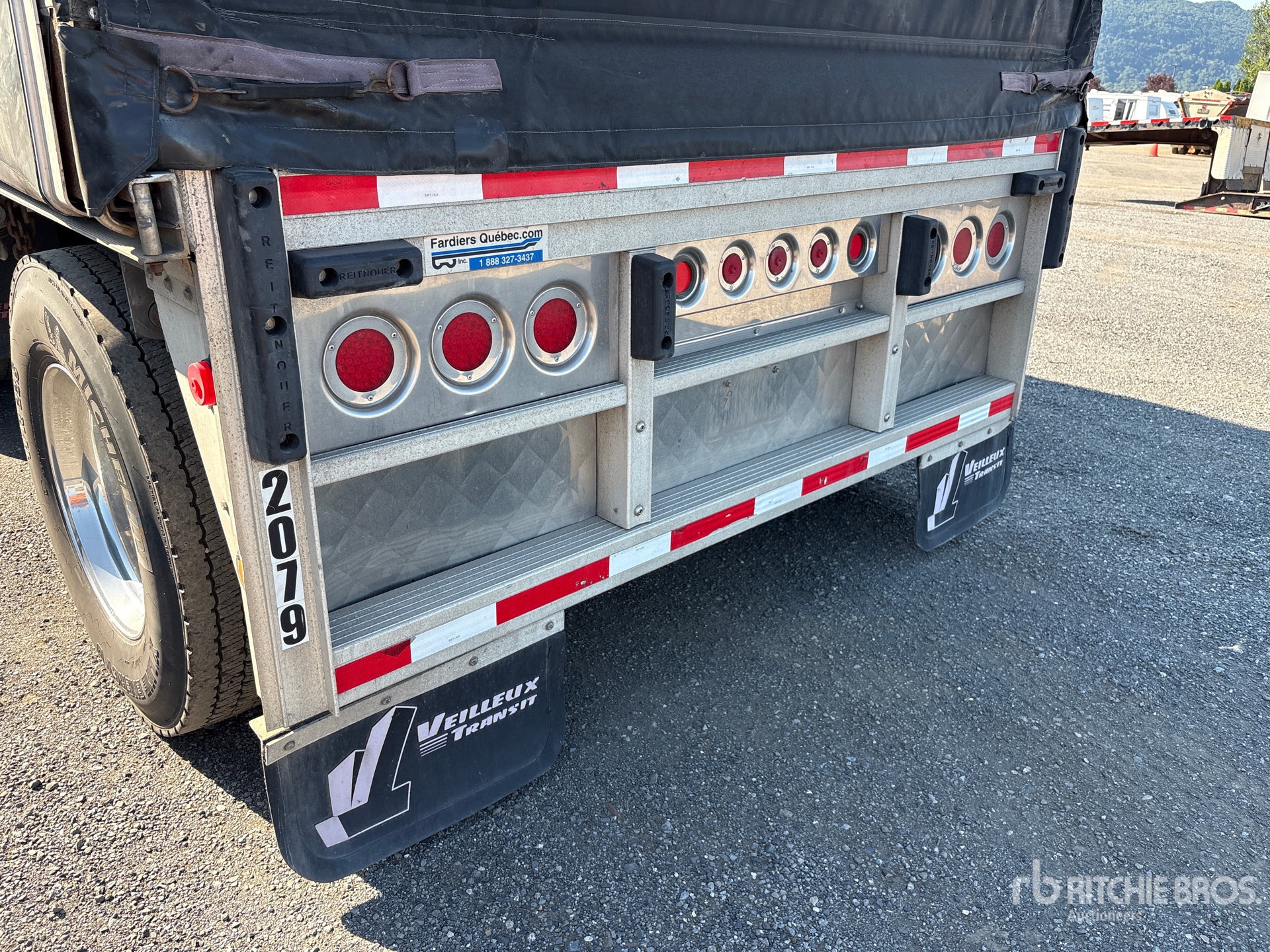 2016 Reitnouer 48 FT T/A