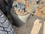 4 Underbody - Truck with