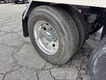 4 Underbody - Truck with Right Rear Drive Tires