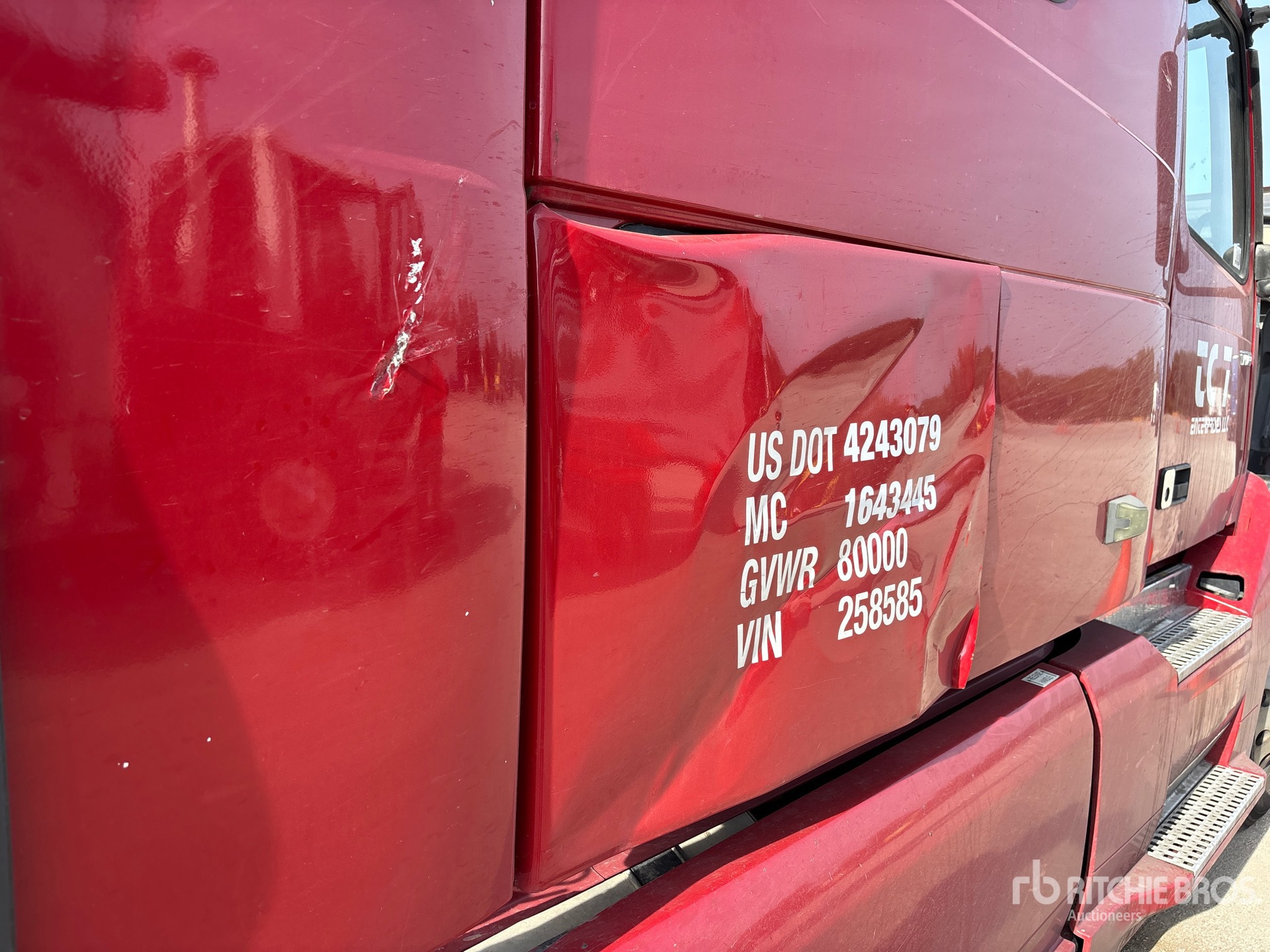 2020 Volvo VNL860