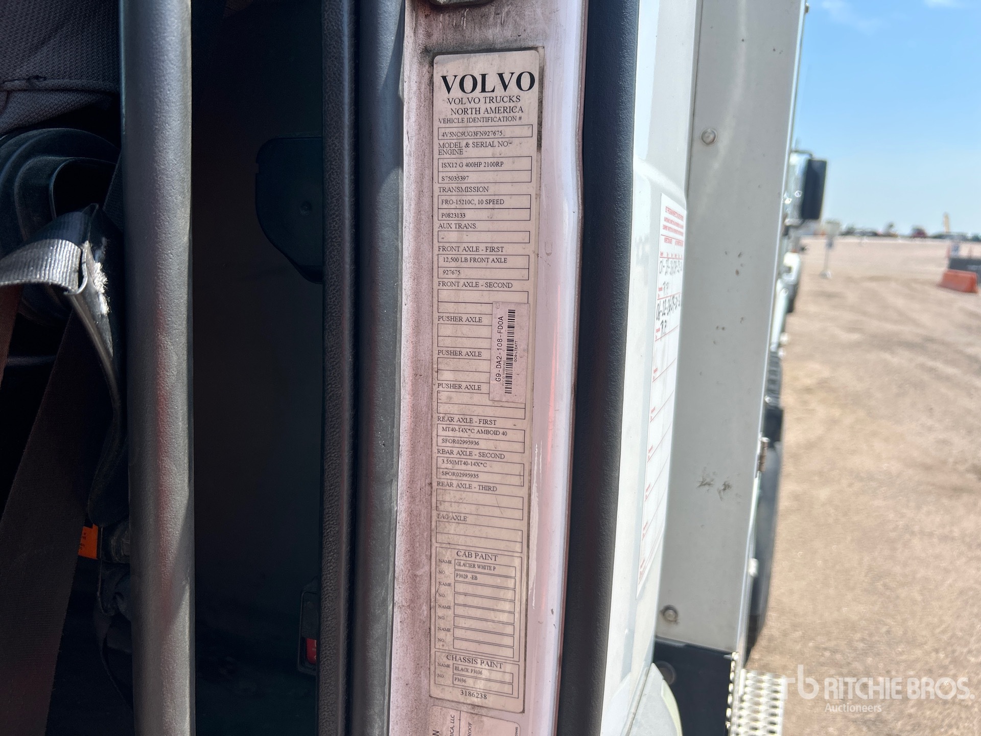 2015 Volvo VNL300