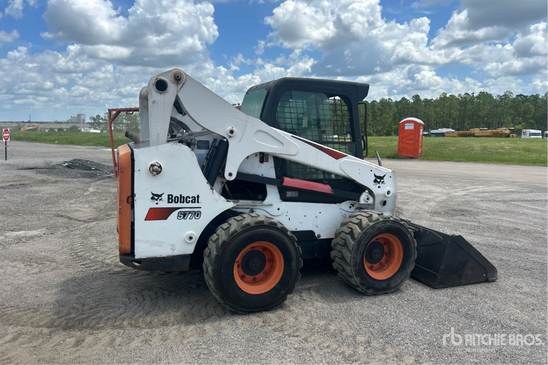 2013 Bobcat S770