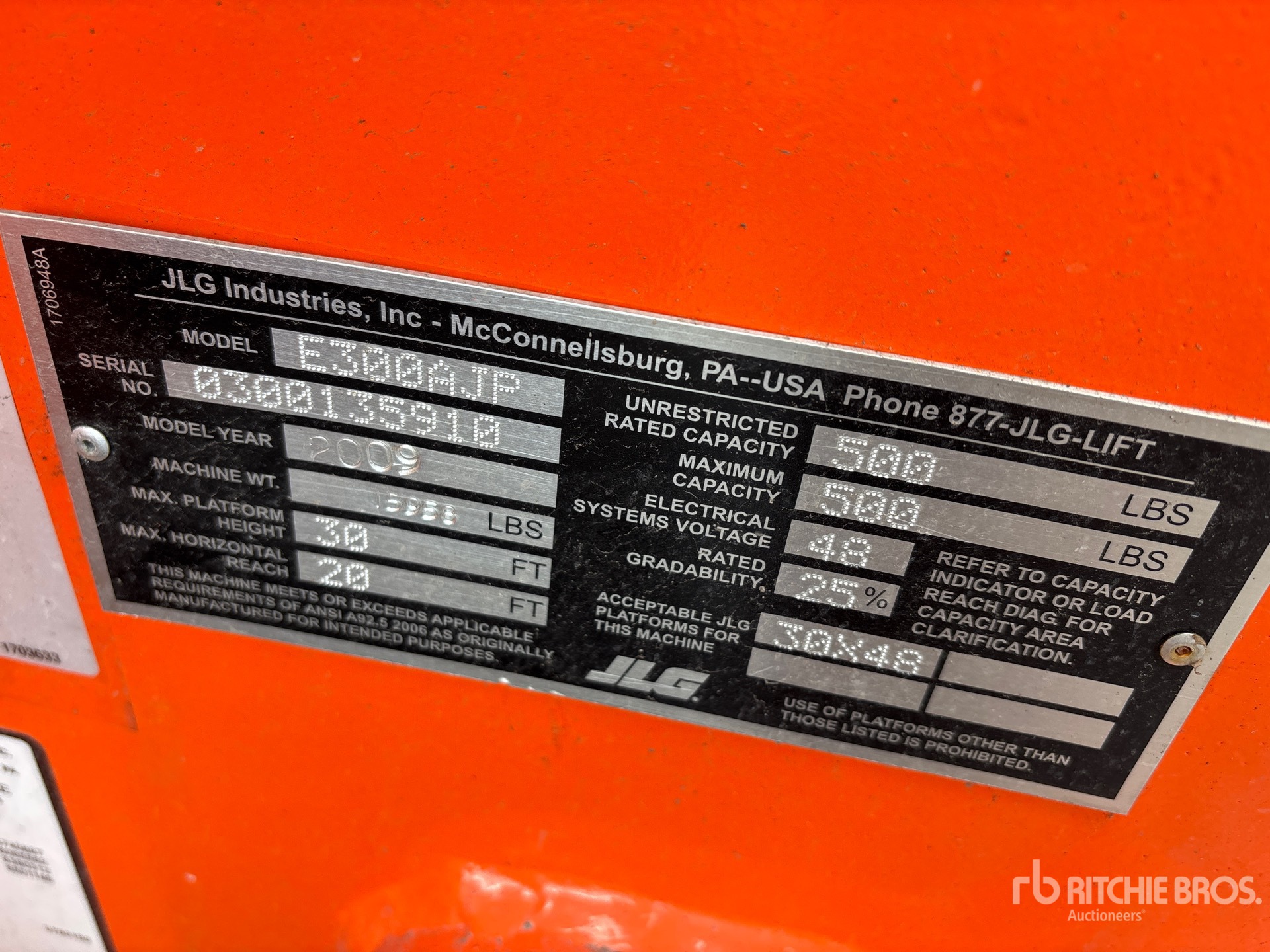 2009 JLG E300 AJP