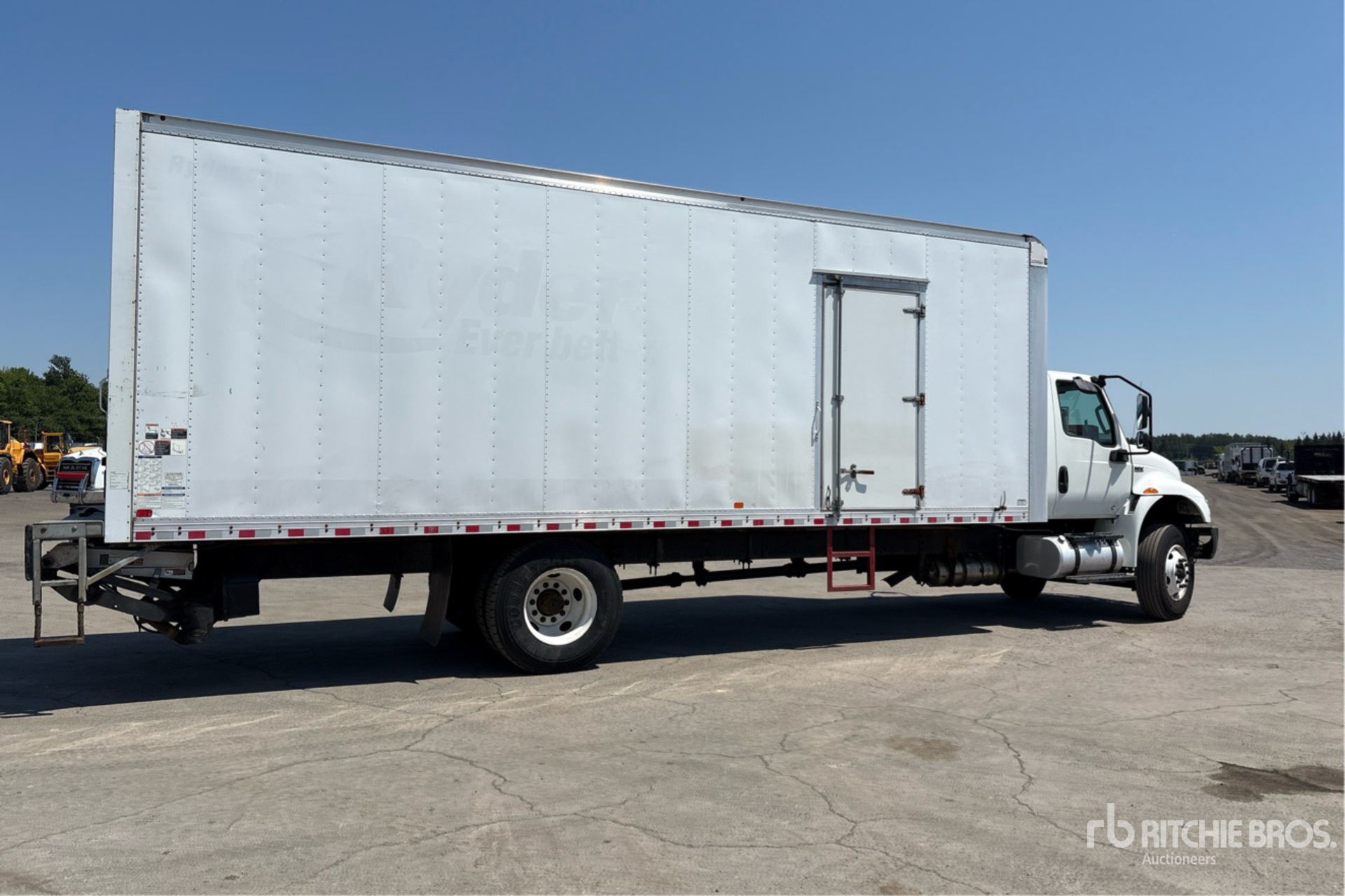 2020 International 4300
