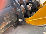 Chassis with Quick Coupler to Arms Pins