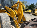 Chassis with Tilt Linkage