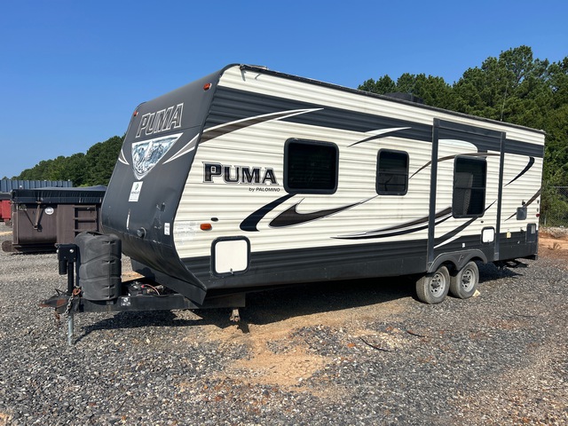 2016 Puma Forest River 24 ft 0 in T/A Travel Trailer 2016 Puma Forest River 24 ft 0 in T/A Travel Trailer