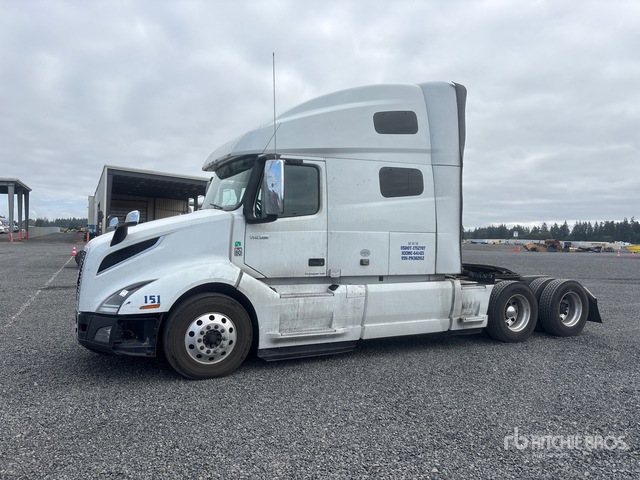 2023 Volvo Vnl760 6x4 T/a Sleeper Truck Tractor