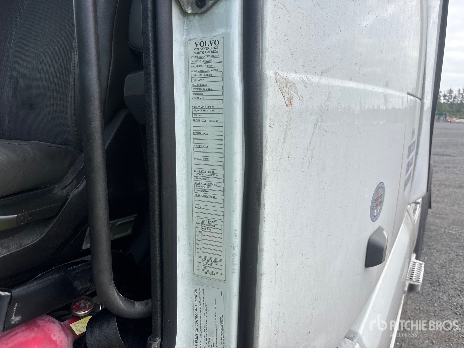 2023 Volvo VNL