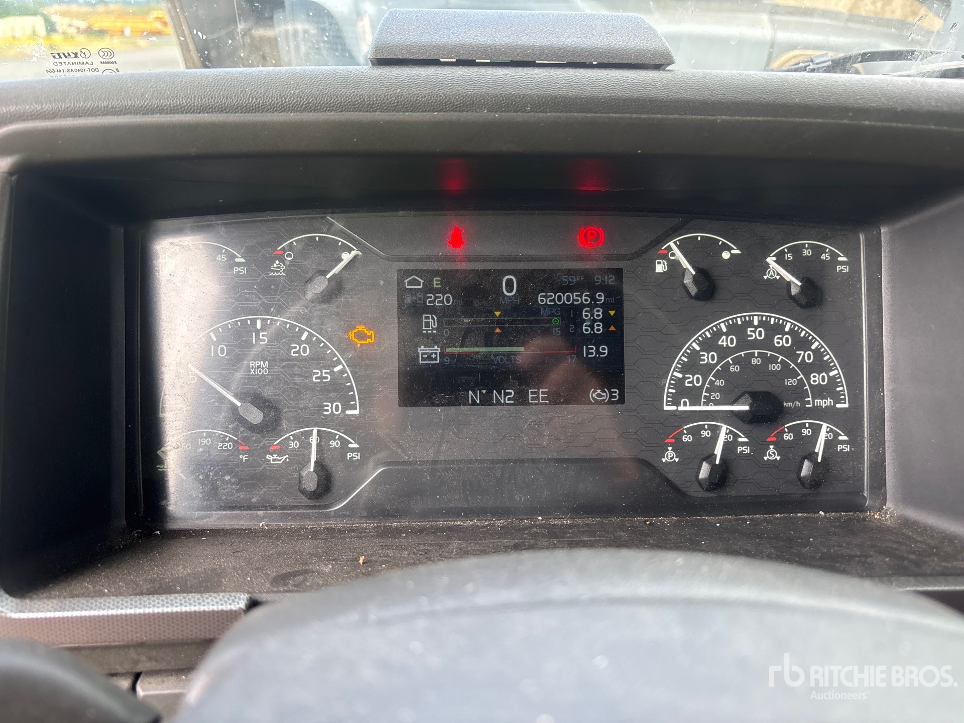 2023 Volvo VNL