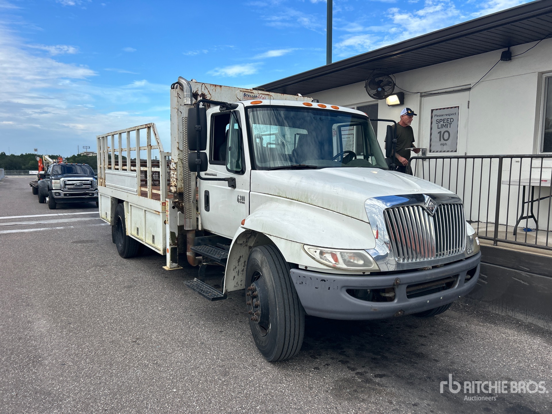 2006 International 4300