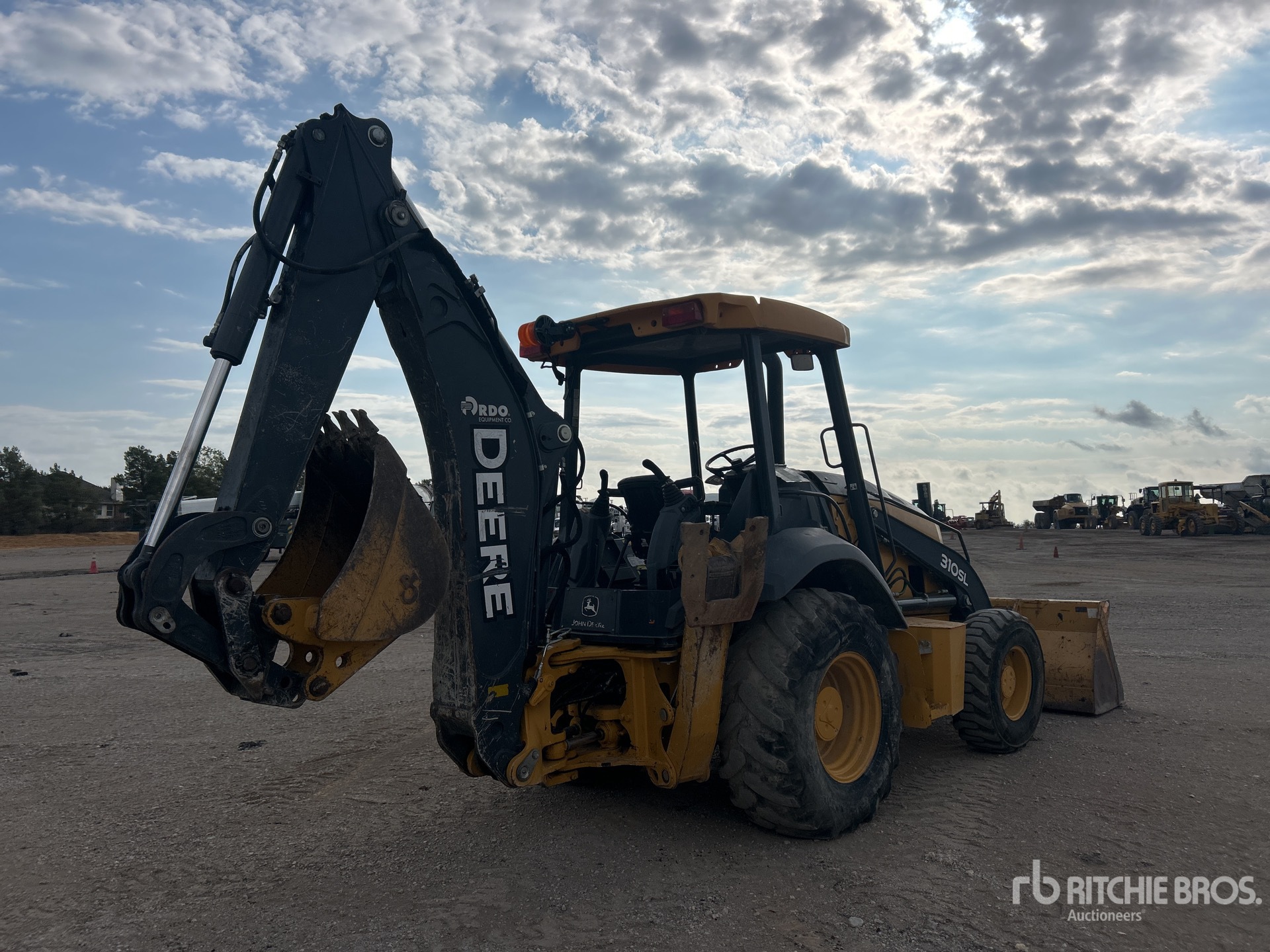 2020 John Deere 310SL