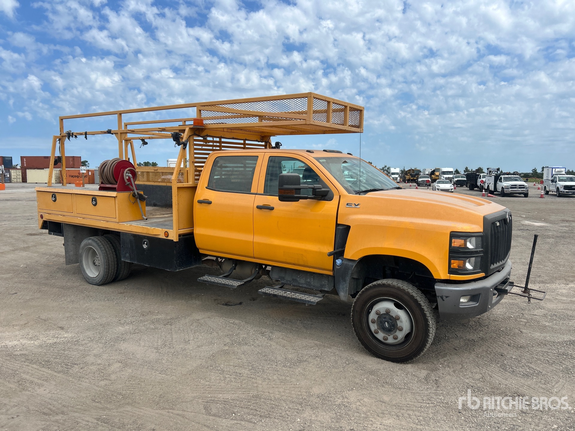 2019 International CV515