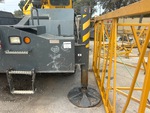 Chassis with Outrigger Cylinders