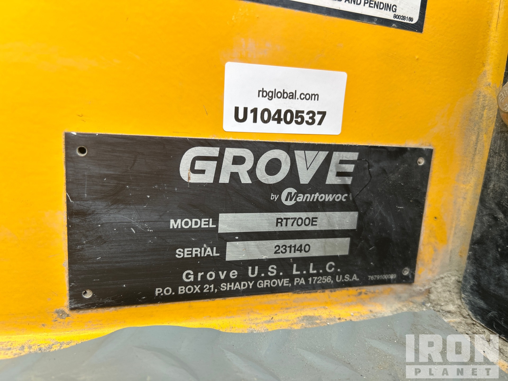 2010 Grove RT700E