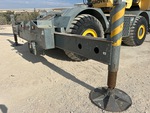 Chassis with Belki wysięgnikowa podpory