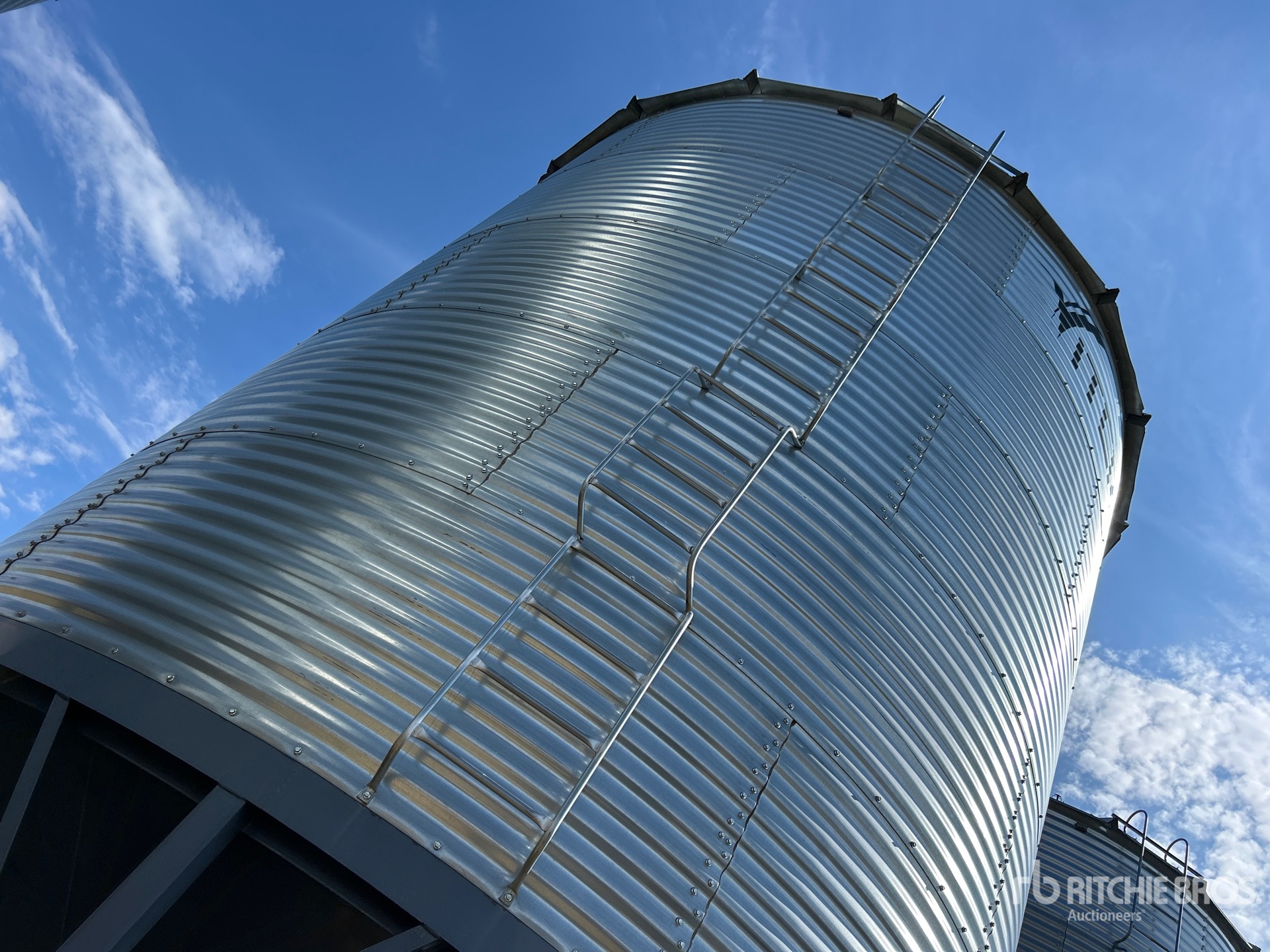 Viterra +/- 4900 BU 5 RING HOPPER