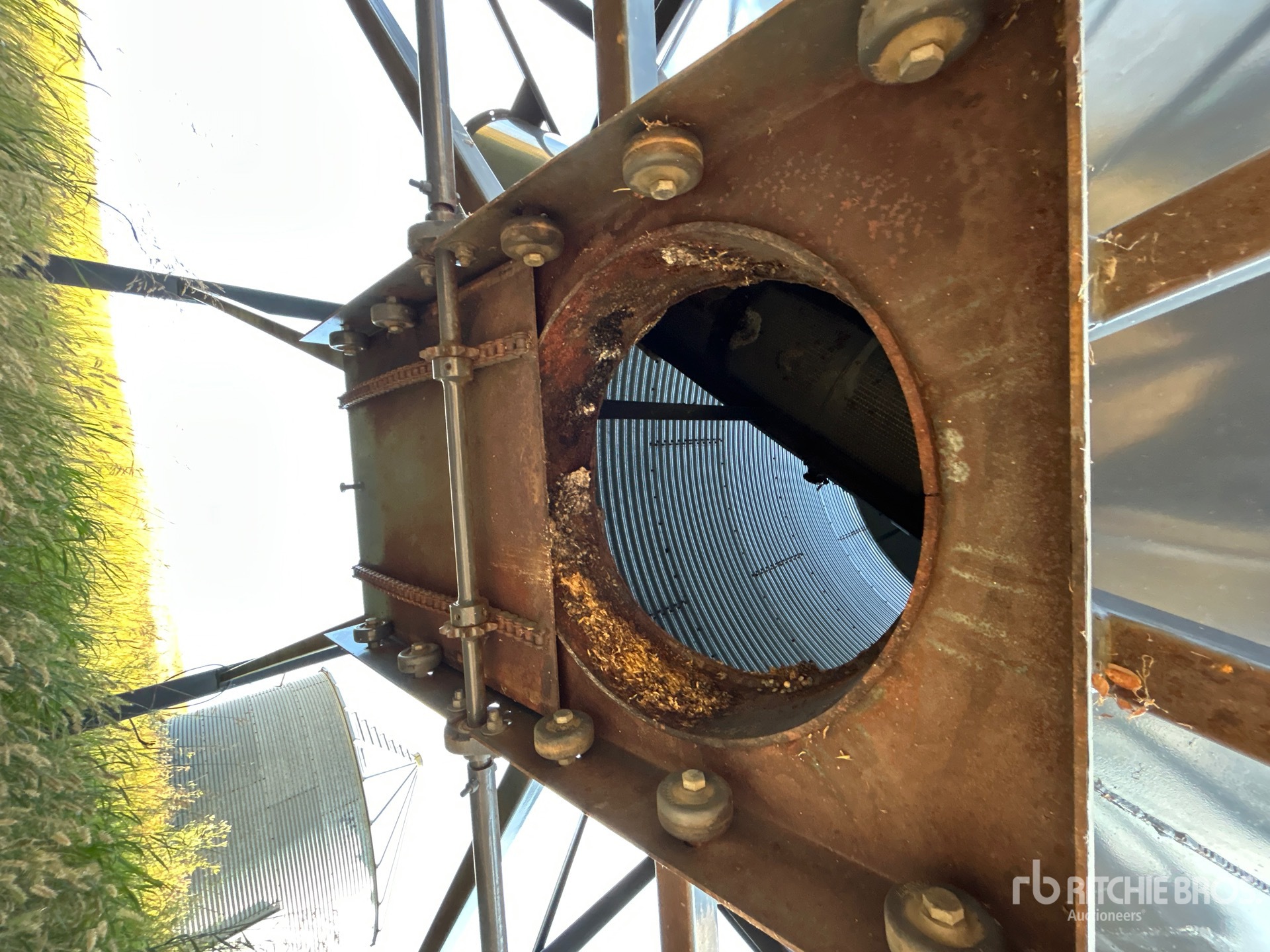 Viterra +/- 4900 BU 5 RING HOPPER
